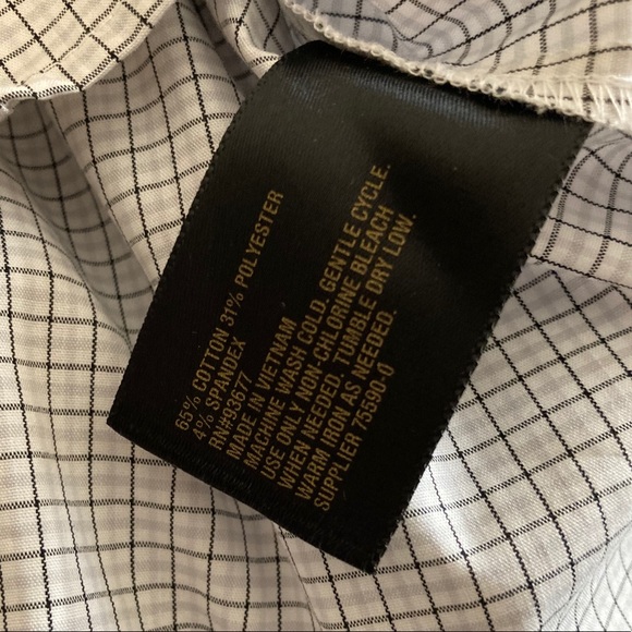 Lady’s Shirt - Picture 9 of 9